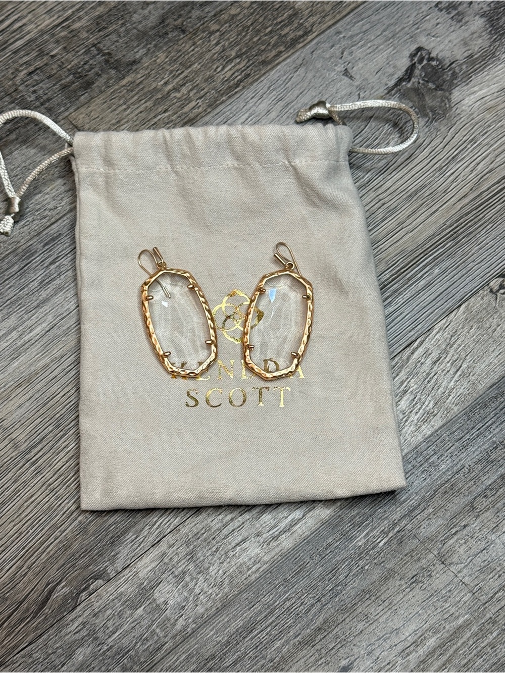 Kendra Scott Clear Stone Ella Earrings in Gold